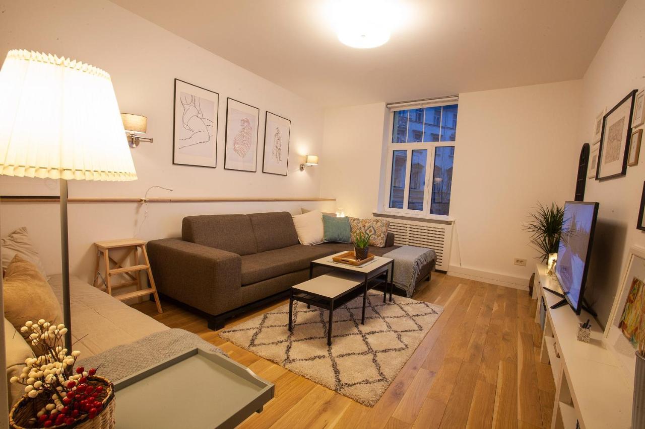 Beststay Apartment No 9 Pedestrian Zone Belgrad Exteriör bild